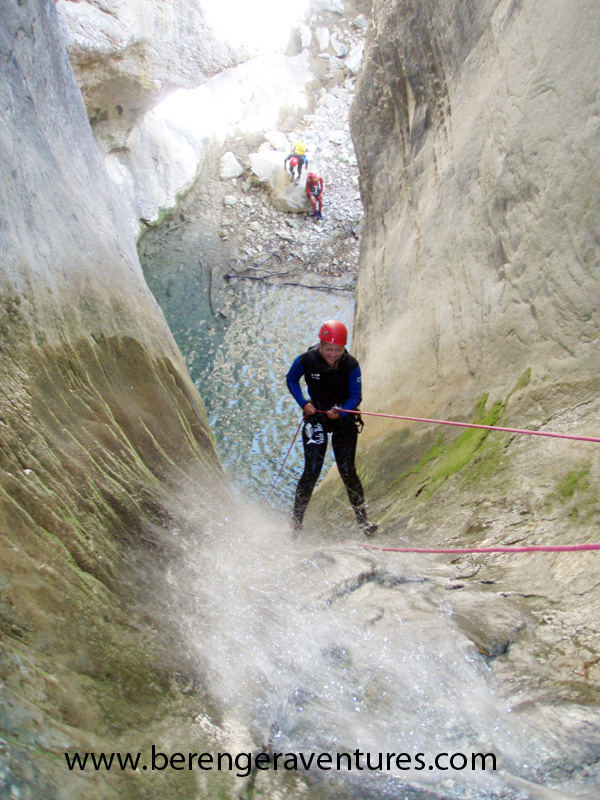 /img/uploads/2016-03/canyoning_morghe_03.jpg