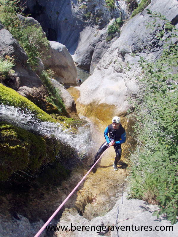 /img/uploads/2016-03/canyoning_morghe_05.jpg