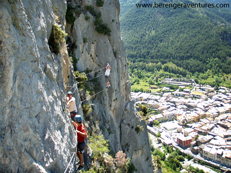 /img/uploads/2016-03/viaferrata_labrigue_roya_05.jpg