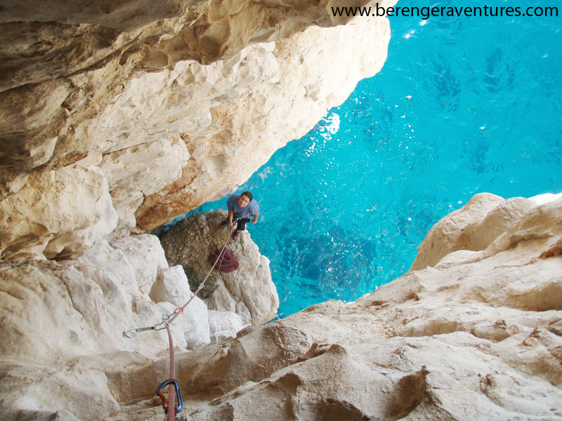 /img/uploads/2016-04/escalade_calanques_marseilles_13.jpg