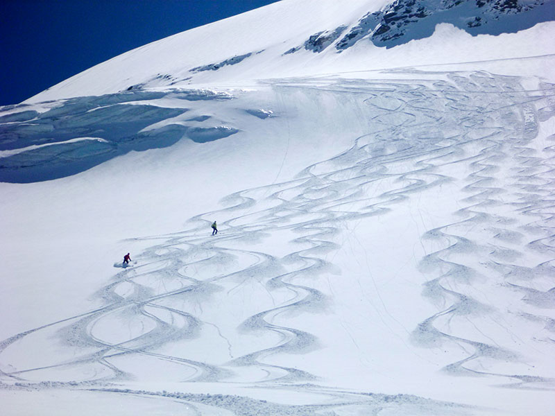 /img/uploads/2016-05/ski_randonne_raid_maurienne_3.jpg